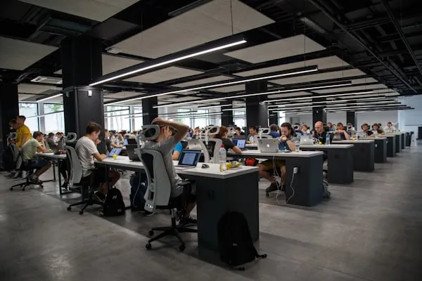 Indux Team & Workspace 1